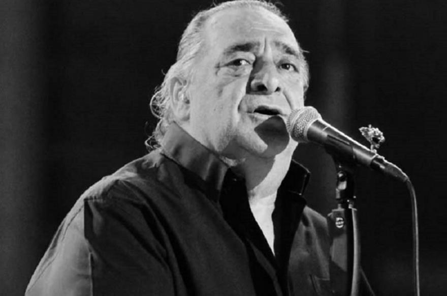 ΠΑΟΚ για Βασίλη Καρρά: «Ένας αυθεντικός ΠΑΟΚτσής» thumb