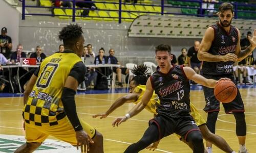 «Διπλό» για τον Κεραυνό thumb