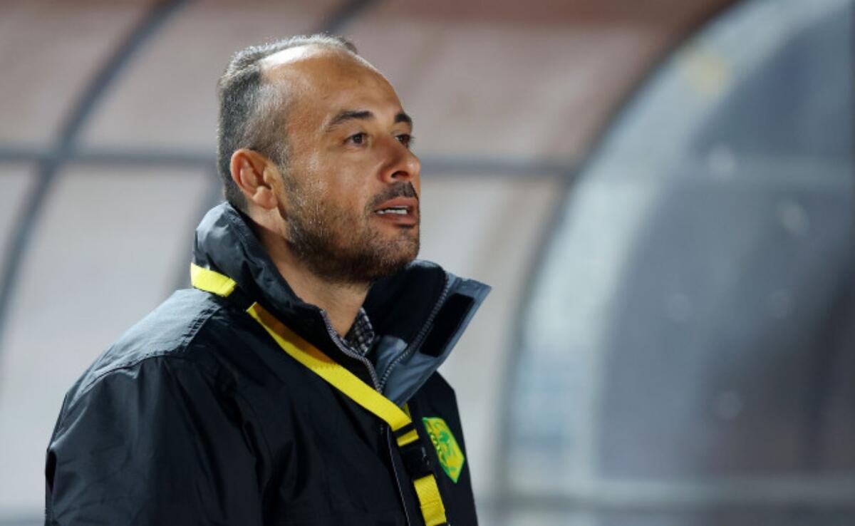 «Να μη μας κάνει μαθήματα συμπεριφοράς κάποιος με ρεκόρ αποβολών» thumb