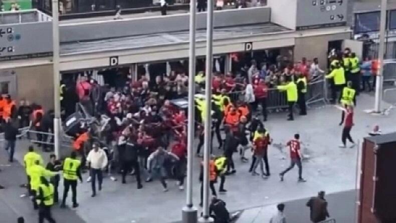 Λίβερπουλ: Οργή για την έκθεση της Αστυνομίας στο Παρίσι thumb