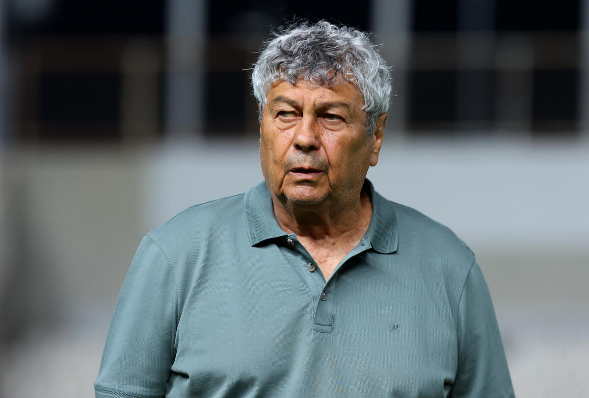Εθνική Ρουμανίας: Οι «11» του Λουτσέσκου thumb