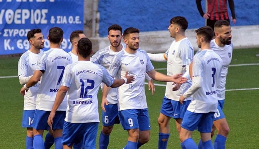 Οι Μανωλάς-Σιόβας σήκωσαν κούπα με τον Πανναξιακό και ετοιμάζονται για Γ’ Εθνική thumb