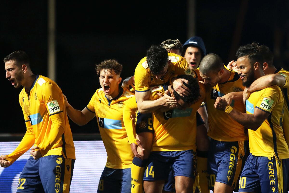 Το ξέσπασμα στις καθυστερήσεις (video) thumb