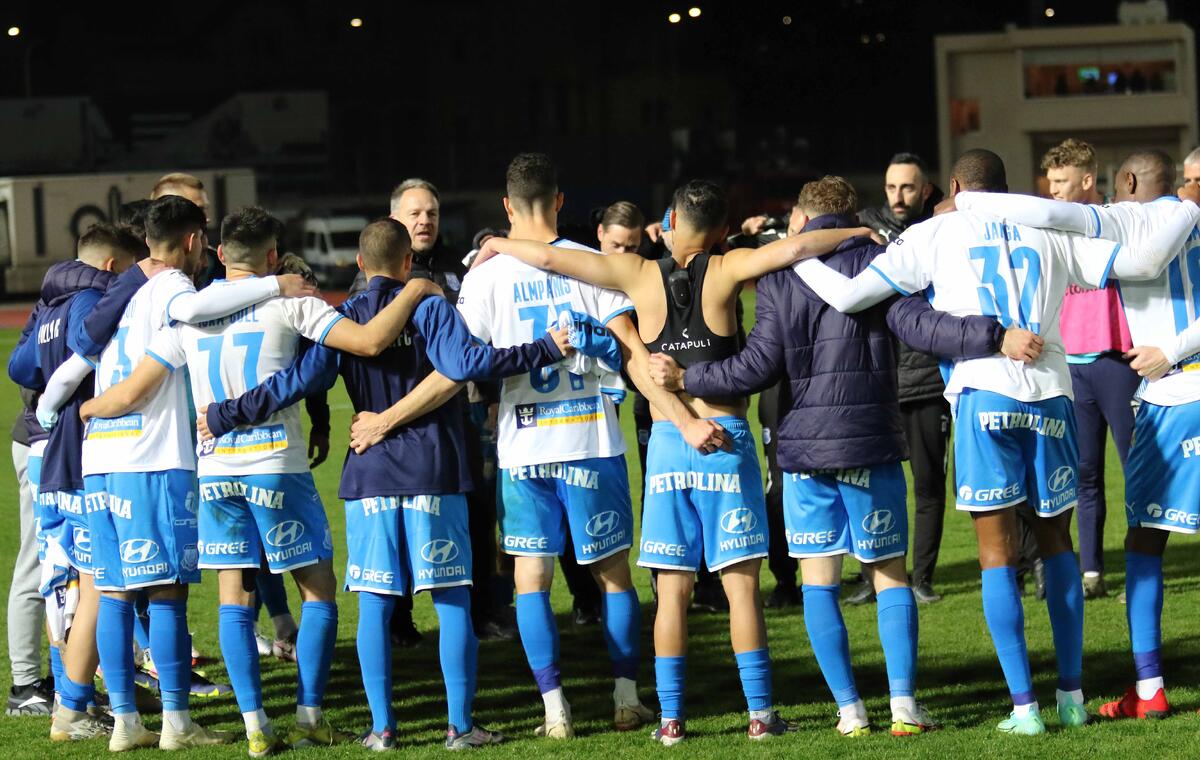 «Εννιάρι» να είναι και ότι άλλο καλοδεχούμενο thumb