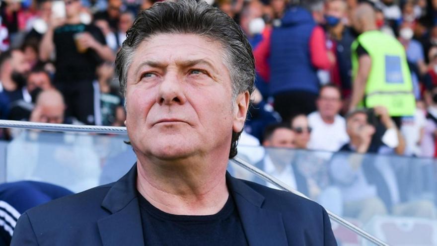 Γύρισε με ταξί στη Νάπολη, αφού το πούλμαν δεν τον περίμενε! thumb