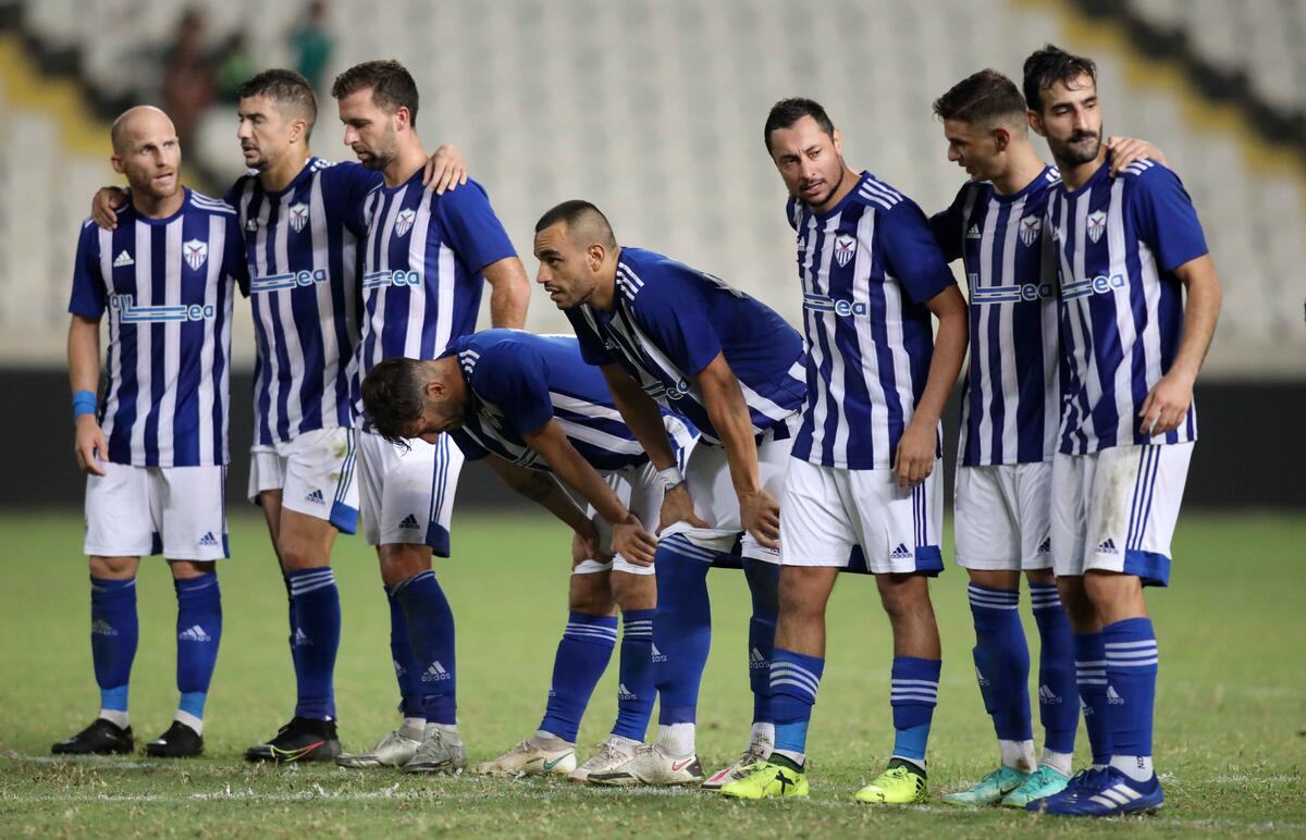 Αναμένοντας αυτούς που θα την ισχυροποιήσουν thumb