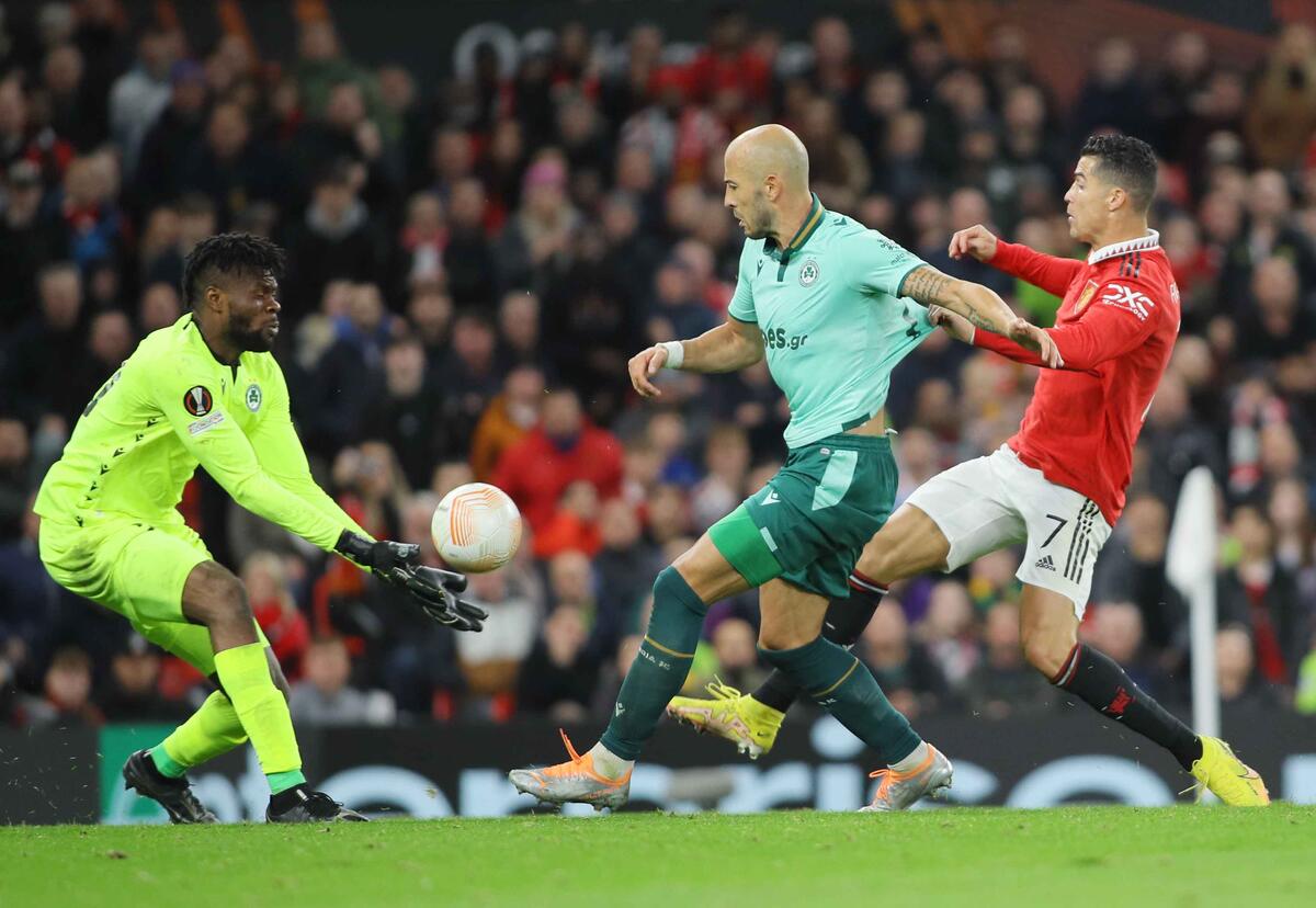 Ουζόχο: Η εμπειρία στο Old Trafford η θέση του ως φορ και το μεγάλο του... λάθος! thumb