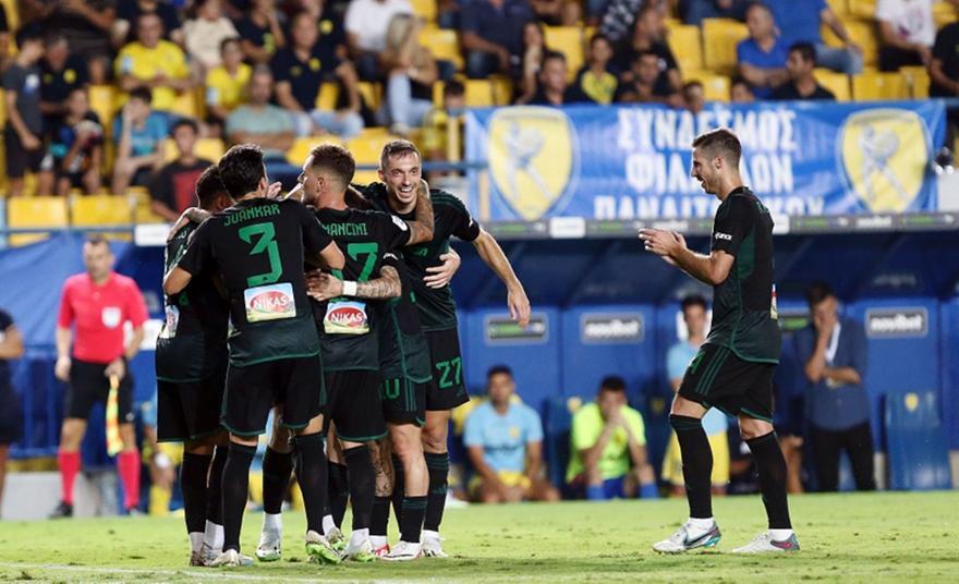 Super League: Σόου από Μπερνάρ και Παναθηναϊκό thumb