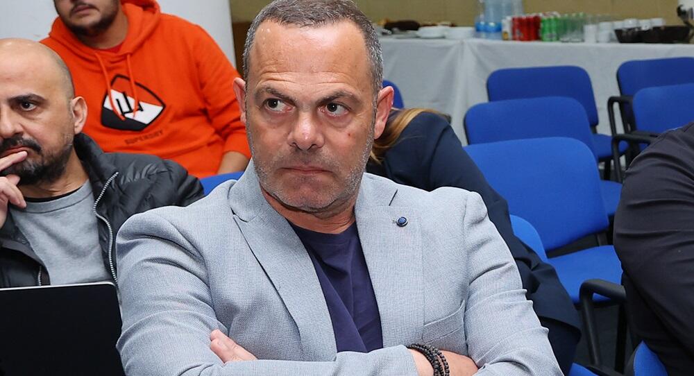 «Κανείς δεν μπορεί για έξι νίκες, δεν θα έλεγα ότι είναι τραγικός...» thumb