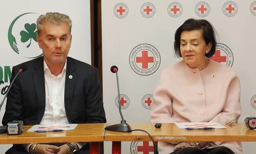 Βίντεο: Η υπογραφή μνημονίου συνεργασίας Ομόνοια Foundation - Ερυθρού Σταυρού thumb