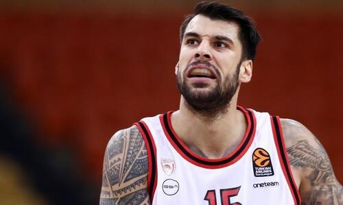 Ολυμπιακός-Μπαρσελόνα 74-76: Ένα δευτερόλεπτο μακριά... thumb