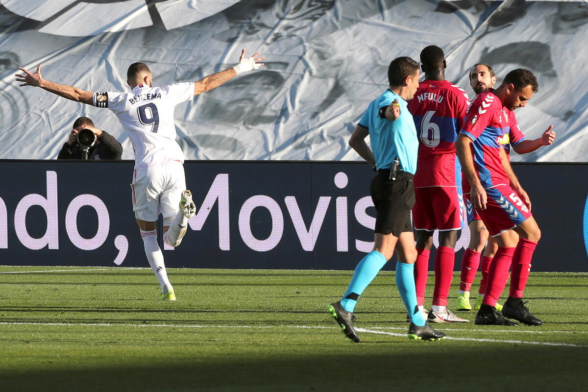 La Liga: Όρθια με Μπενζεμά η Ρεάλ Μαδρίτης thumb