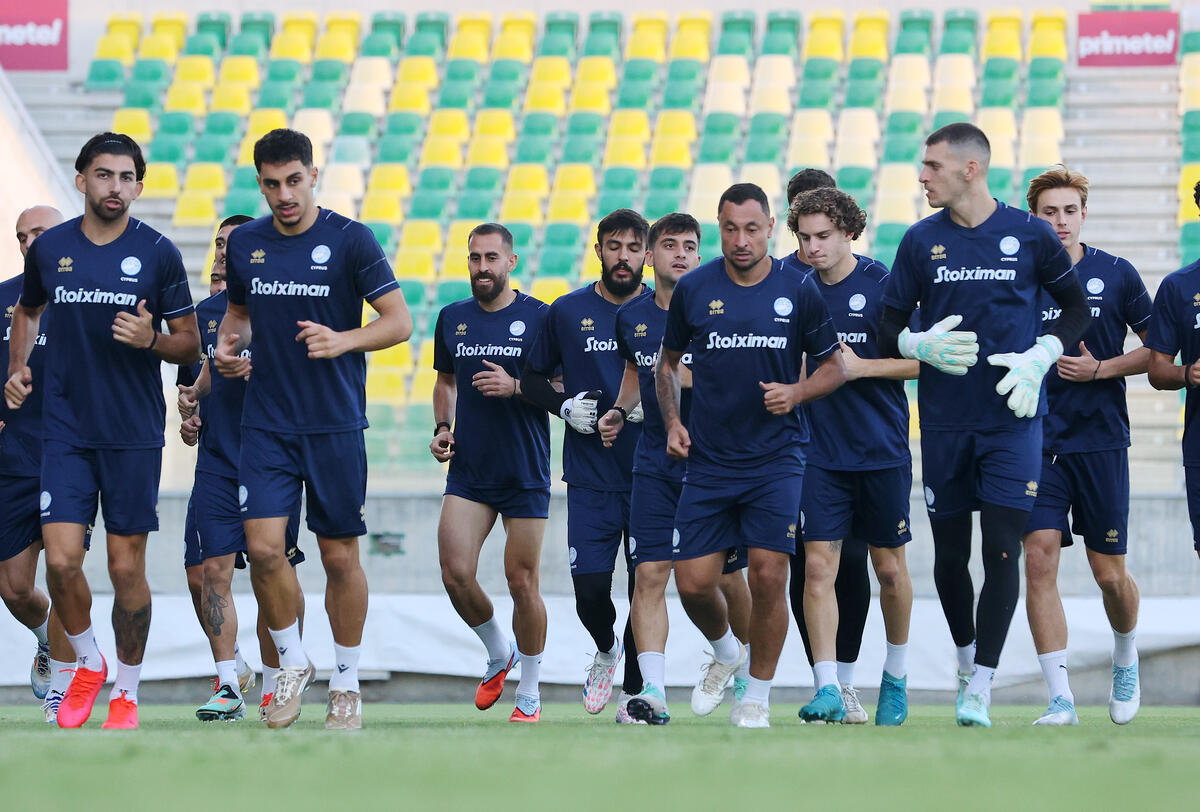 Πρώτη προπόνηση για τον Αγγελόπουλο, ατομικό ο Φώτη! thumb