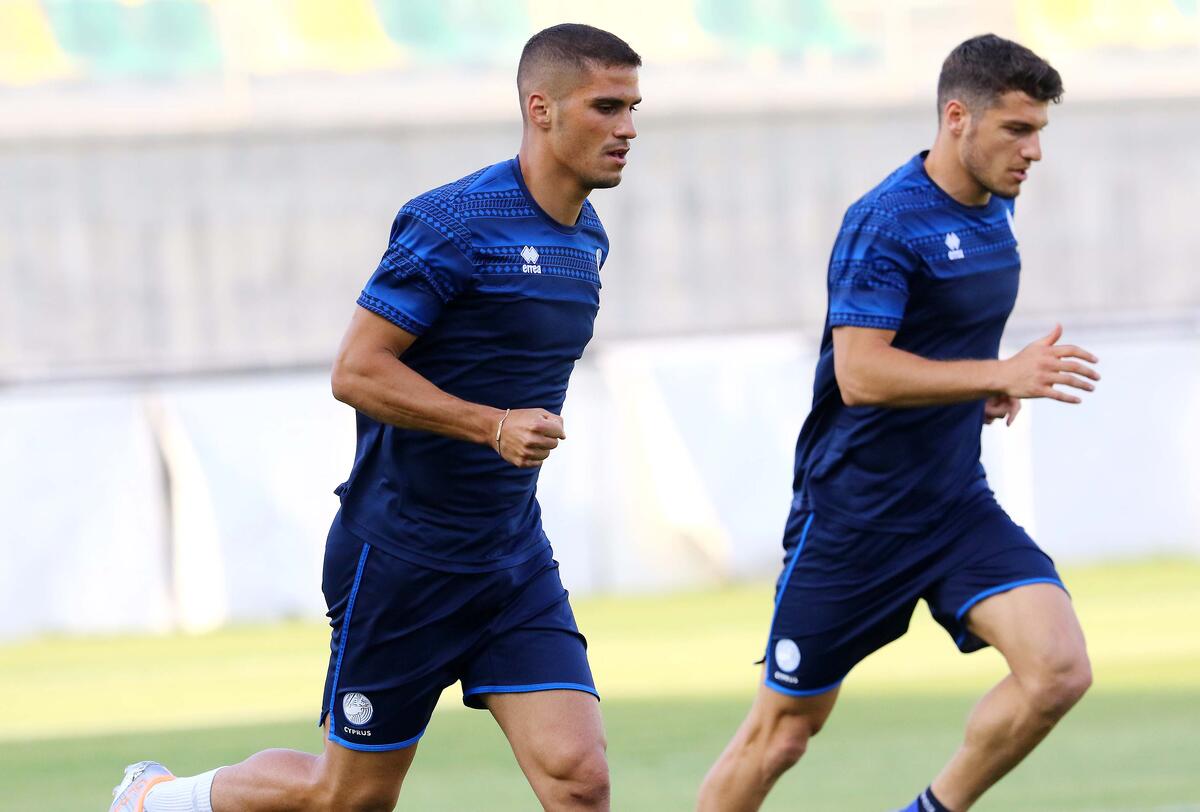 Στο αεροπλάνο για το μεγάλο deal ο Πιέρος (pic) thumb