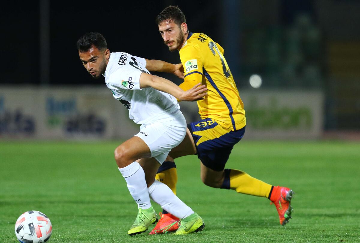 ΤΕΛΙΚΟ: ΑΕΛ-Ολυμπιακός 2-0 thumb