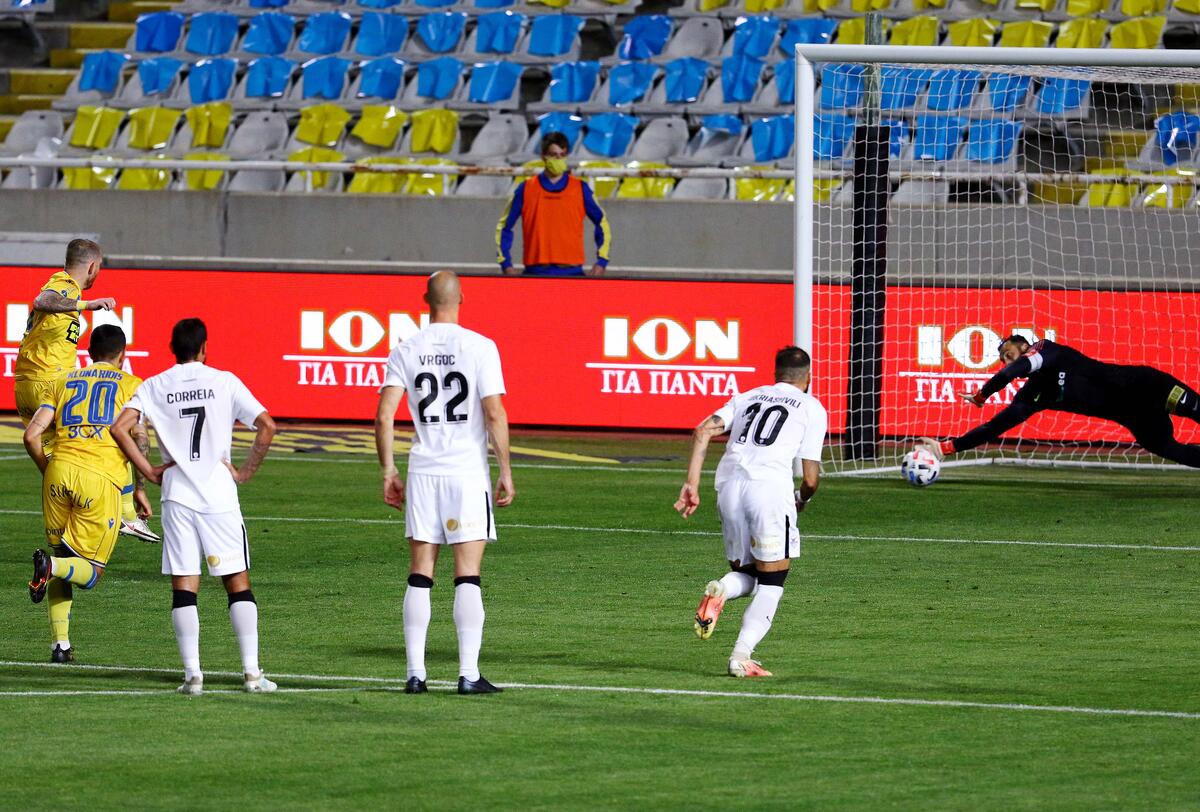 Με Γκάρνερ από τα 11 βήματα το 1-1 (video) thumb