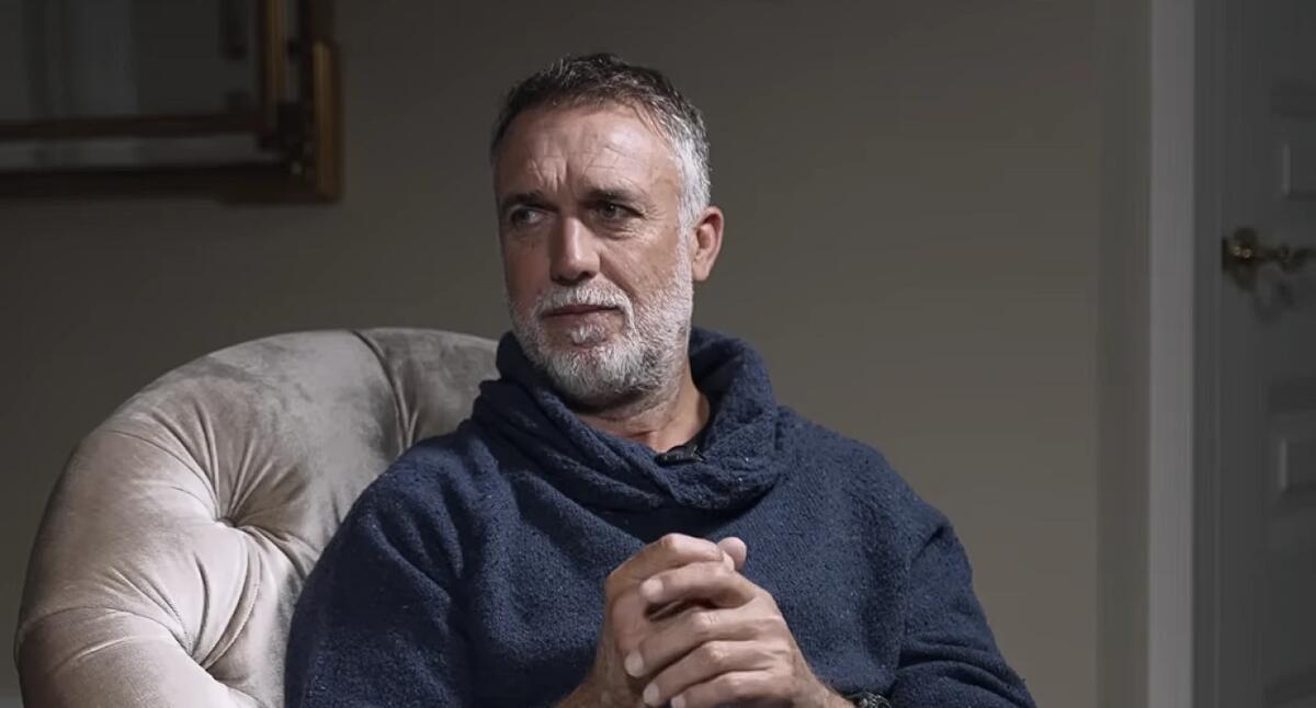 Μπατιστούτα: «Ο Μαραντόνα πέθανε μόνος, σαν σκυλί» (ΒΙΝΤΕΟ) thumb