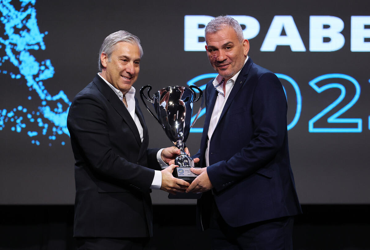 Οι ομάδες που βραβεύτηκαν για τη μεγαλύτερη συμβολή στις Εθνικές thumb