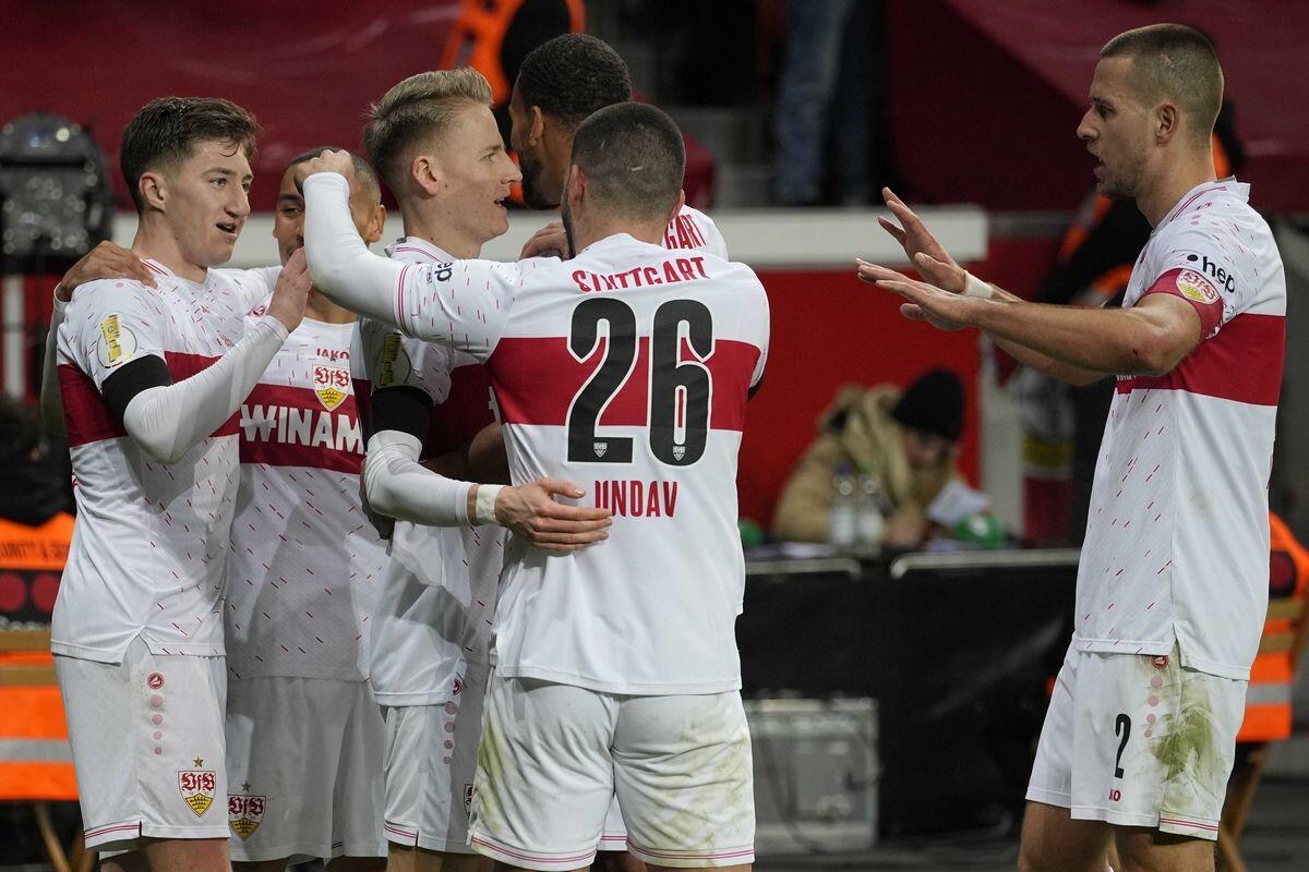 Bundesliga: «Αγκαλιά» με το... σεντόνι η Στουτγκάρδη μετά από 14 χρόνια thumb
