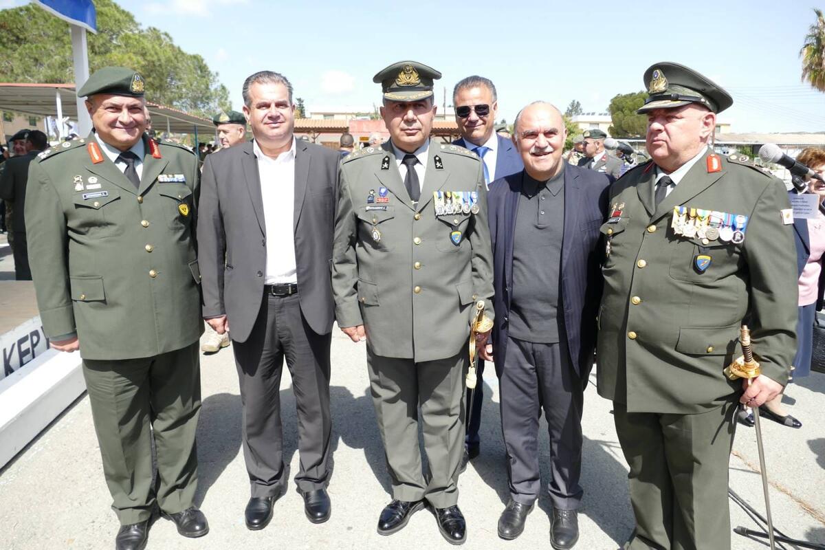 Στην τελετή παράδοσης- παραλαβής της 3ης ταξιαρχίας ο Ανδρέας Μιχαηλίδης thumb