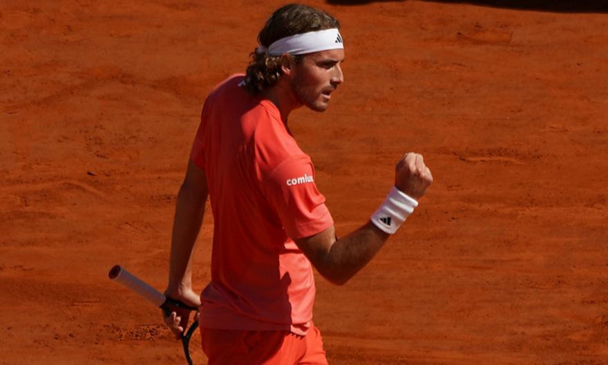 «Αγρίεψε» και πέρασε στους 16 του Barcelona Open ο Τσιτσιπάς thumb