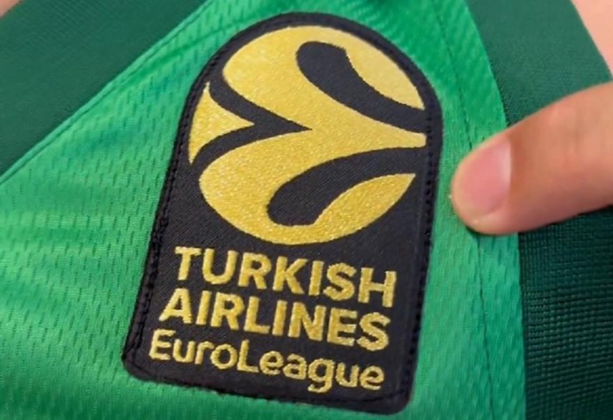Το χρυσό σήμα της Ευρωλίγκας στη φανέλα του πρωταθλητή Παναθηναϊκού thumb