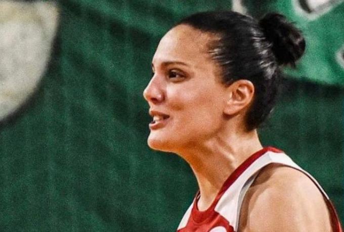 Η Βαμβακά ζήτησε «συγγνώμη» από τον Παπαπέτρου και τον Ολυμπιακό (pic) thumb