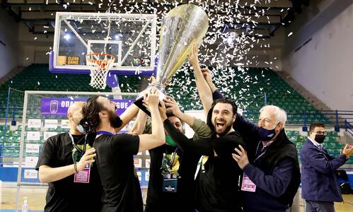 Το φωτορεπορτάζ του τίτλου! (pics) thumb