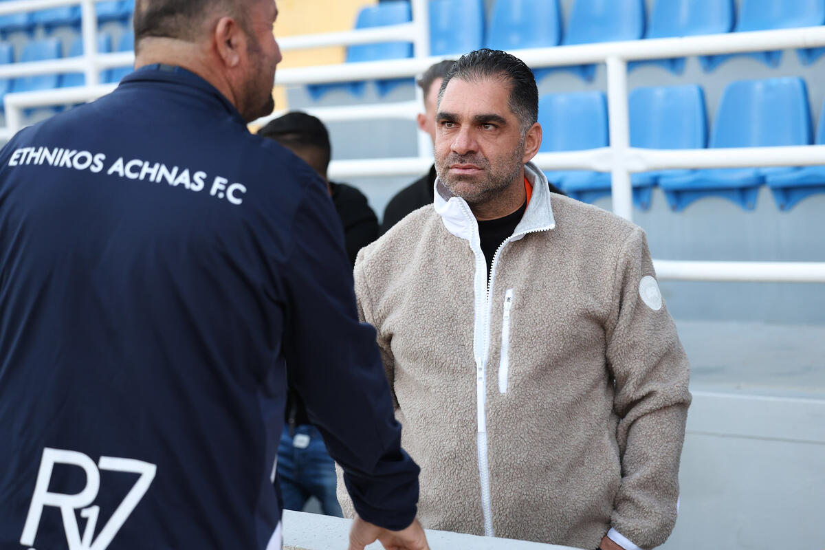 Έντονος ο Δημοσθένους και «βολές» και κατά του Αργυρού: «Οι συγκεκριμένοι κομπλεξικοί διαιτητές...» thumb