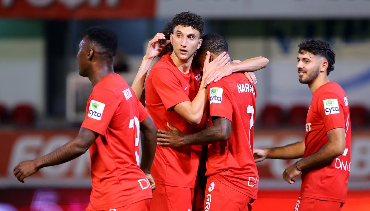 Νέα Σαλαμίνα-Εθνικός Άχνας 2-1: Νάρσινγκ και Ντιακιτέ το έφεραν τούμπα! thumb