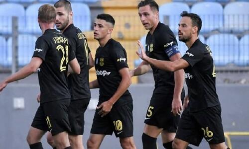 Δεν «ζαλίζεται» από το ρετιρέ ο Άρης thumb