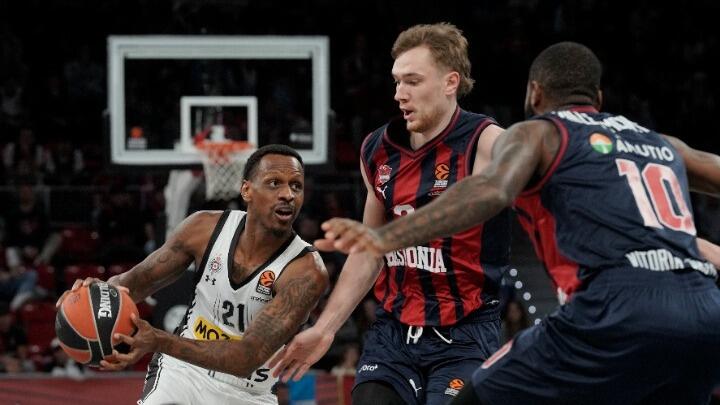 Euroleague: Πέμπτη νίκη για τη Βίρτους, θετικό ντεμπούτο για τον Ιβάνοβιτς thumb