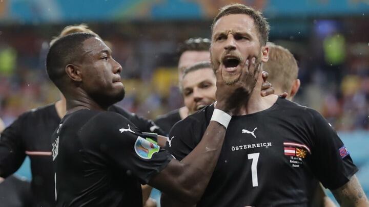 Η UEFA ξεκίνησε έρευνα για Αρναούτοβιτς thumb