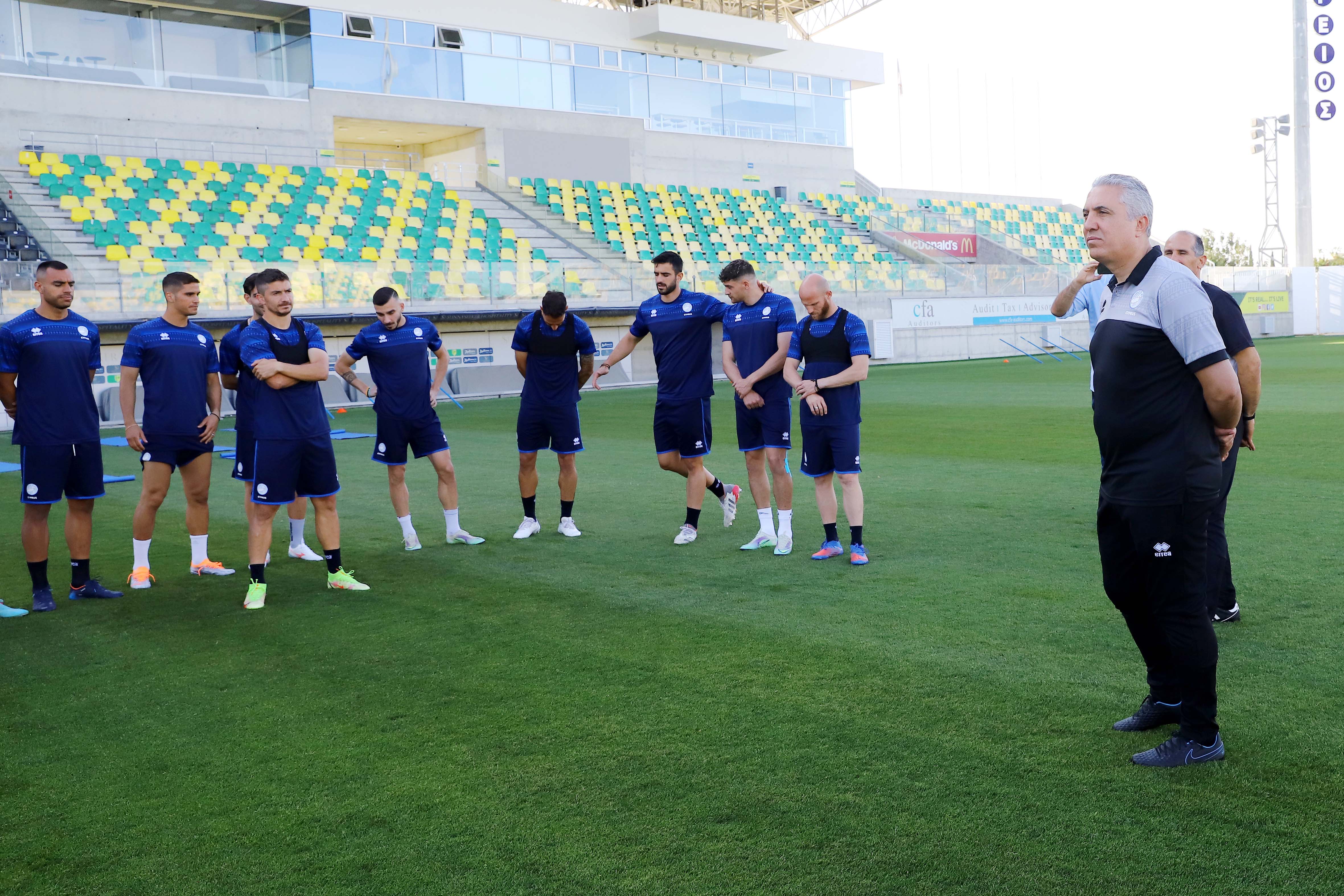 Εθνική Κύπρου: Πήραν μπρος οι «μηχανές» (pics) thumb