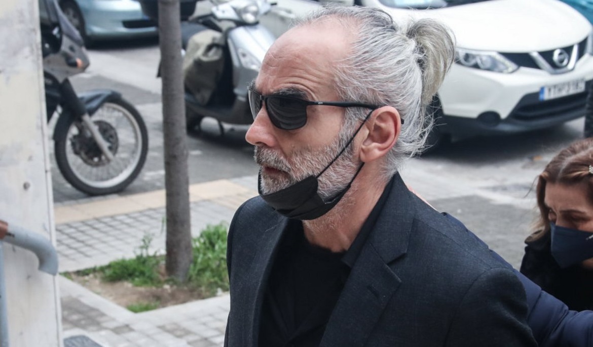 «Έκρηξη» από τον πατέρα του Άλκη: «Μη με χτυπάτε άλλο» thumb