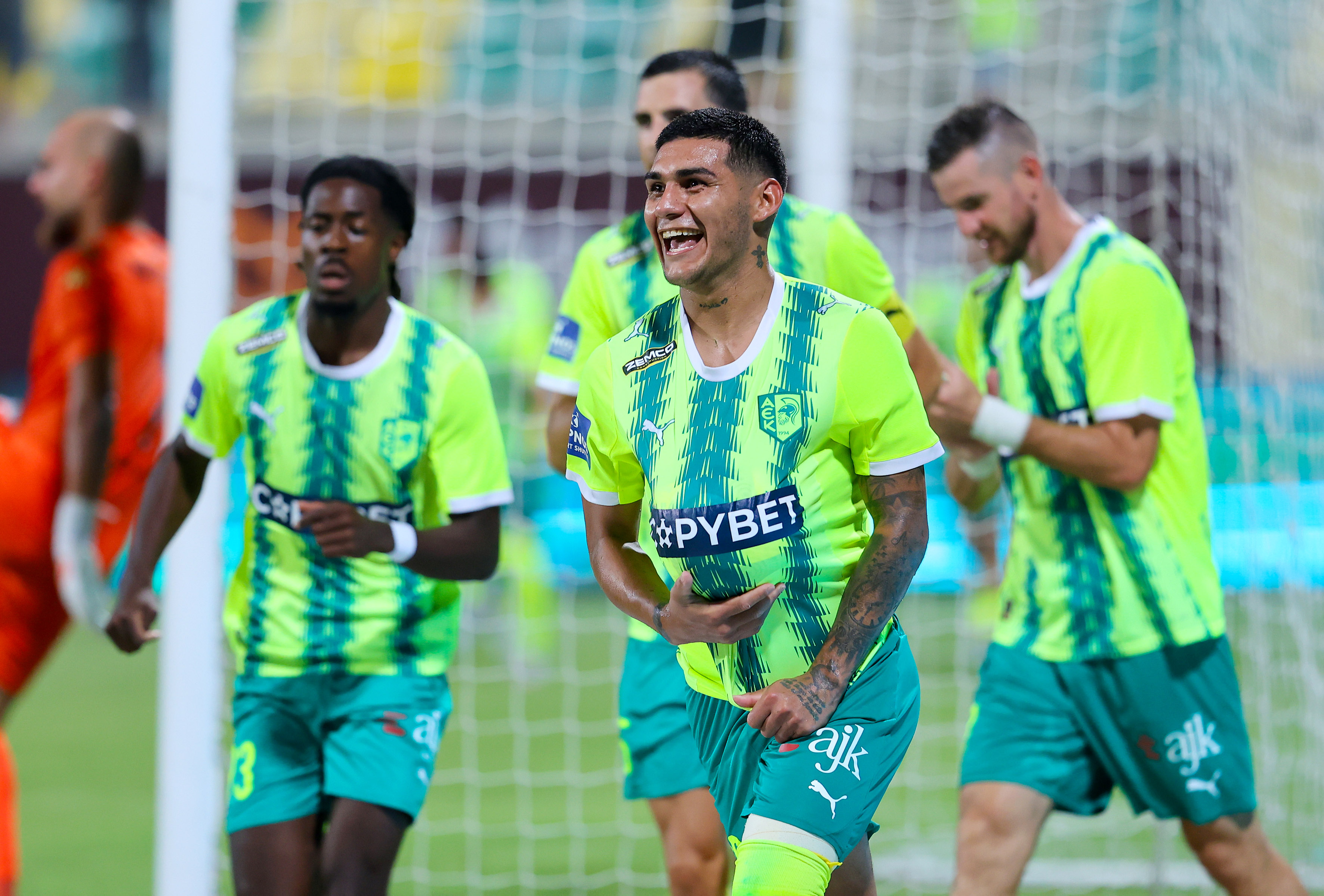ΑΕΚ – Παρτίζαν 1-0: Προβάδισμα πρόκρισης με «χρυσοκέφαλο» Καμπρέρα thumb