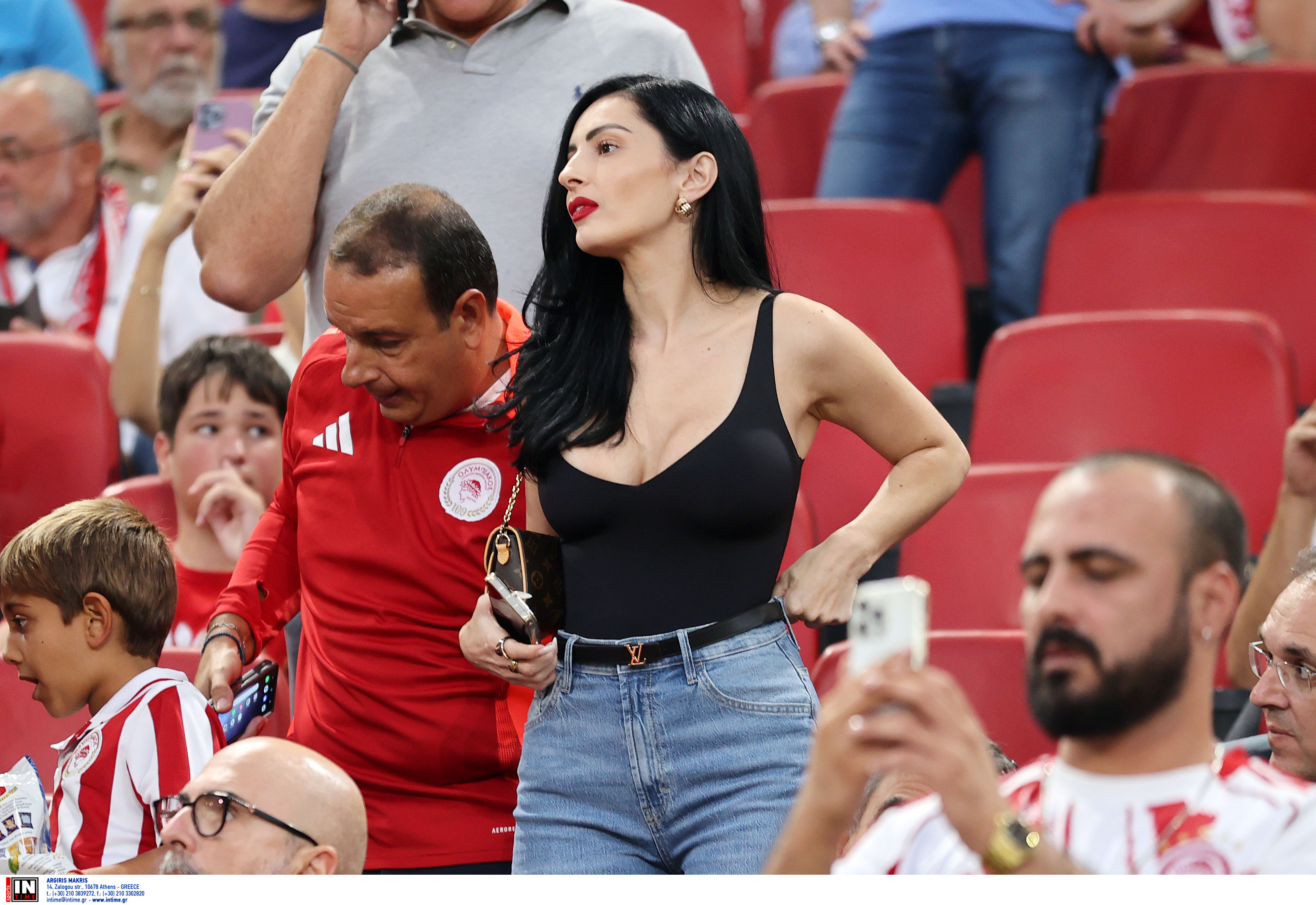 Αυτό περιμένει thumb