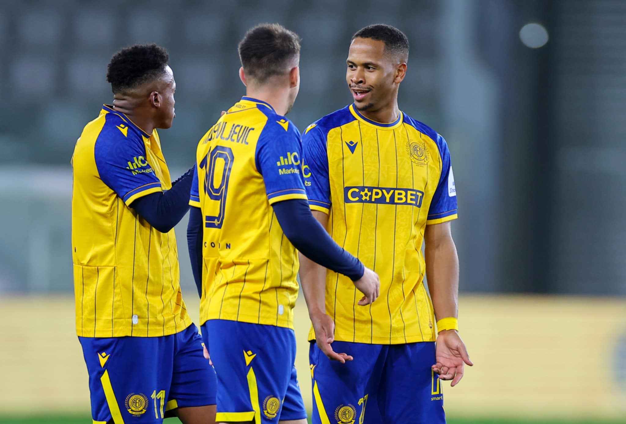 ΑΕΛ - Άρης 2-1:  Του πήρε τον αέρα και τον κέρδισε ξανά  thumb