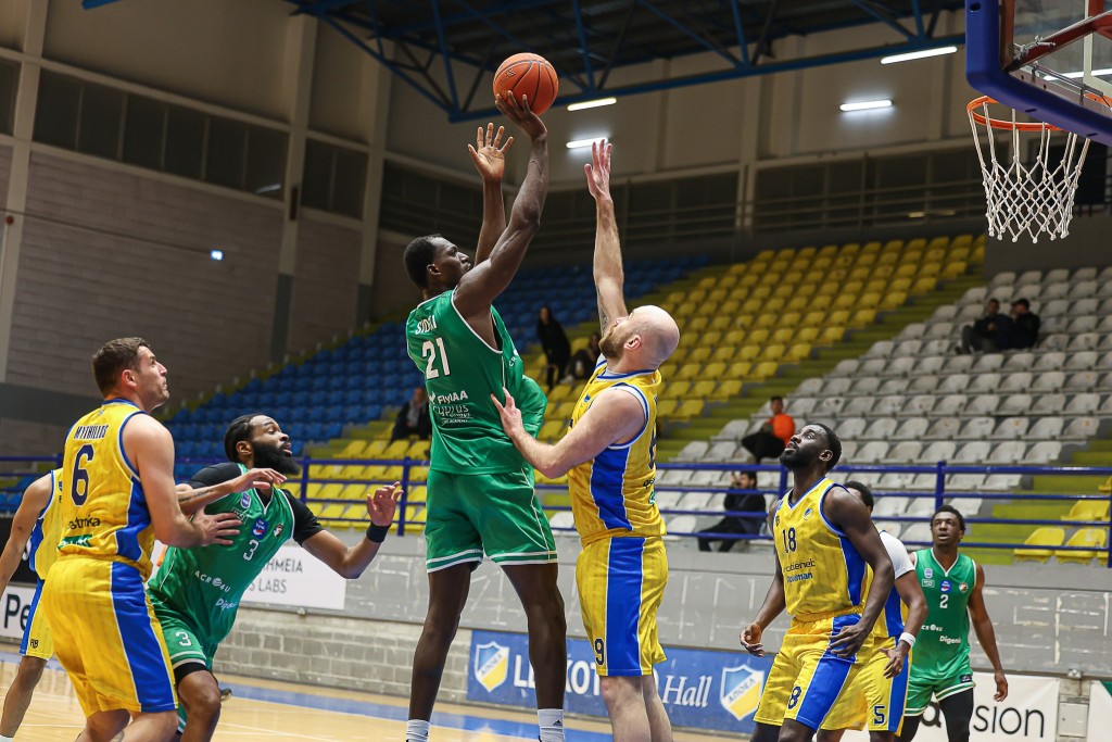 ECOMMBX Basket League: Δυνατές μάχες στην 17η αγωνιστική thumb