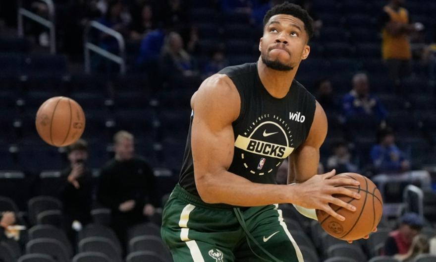 Γιάννης: «Από σήμερα είμαι αφοσιωμένος στους Μπακς» thumb