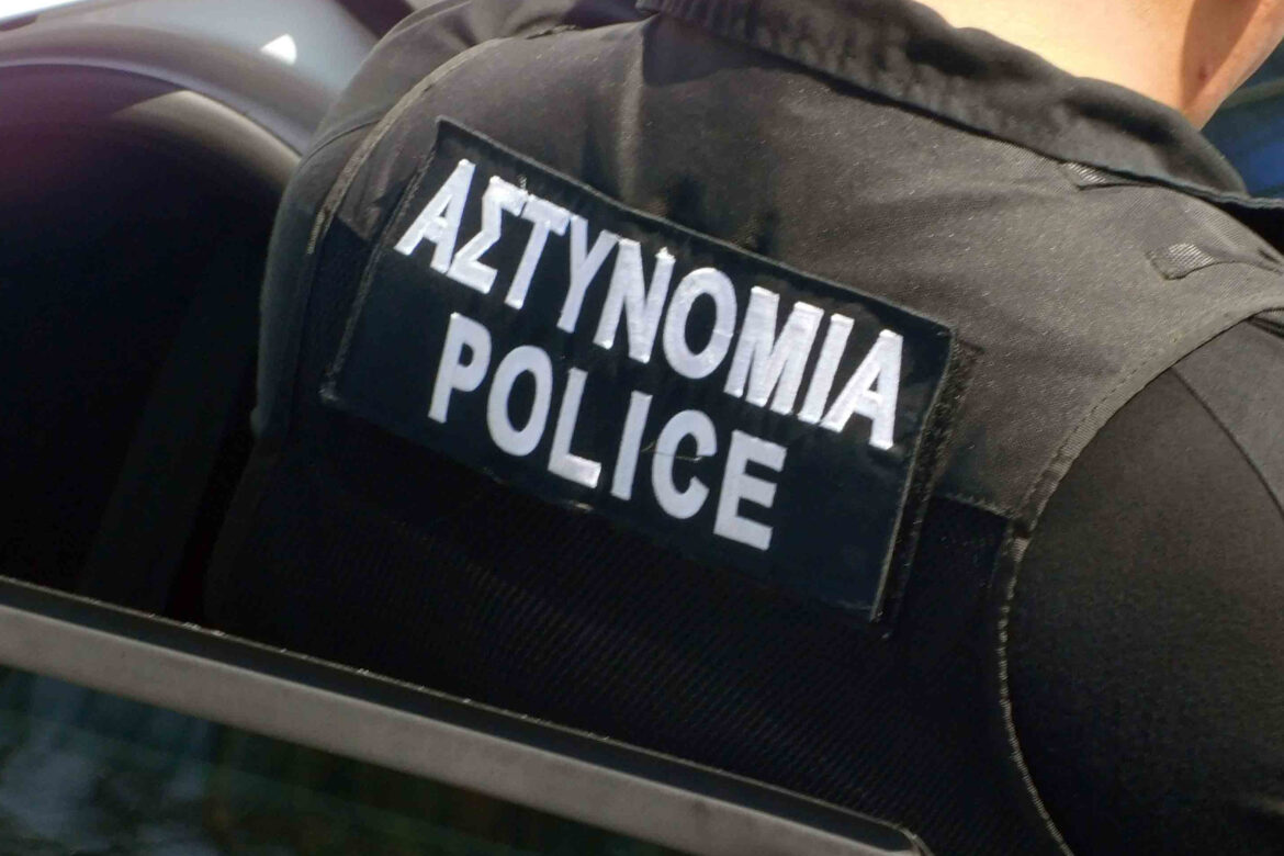 Δύο νέες συλλήψεις για τα επεισόδια στο ΑΕΛ-ΑΠΟΕΛ thumb