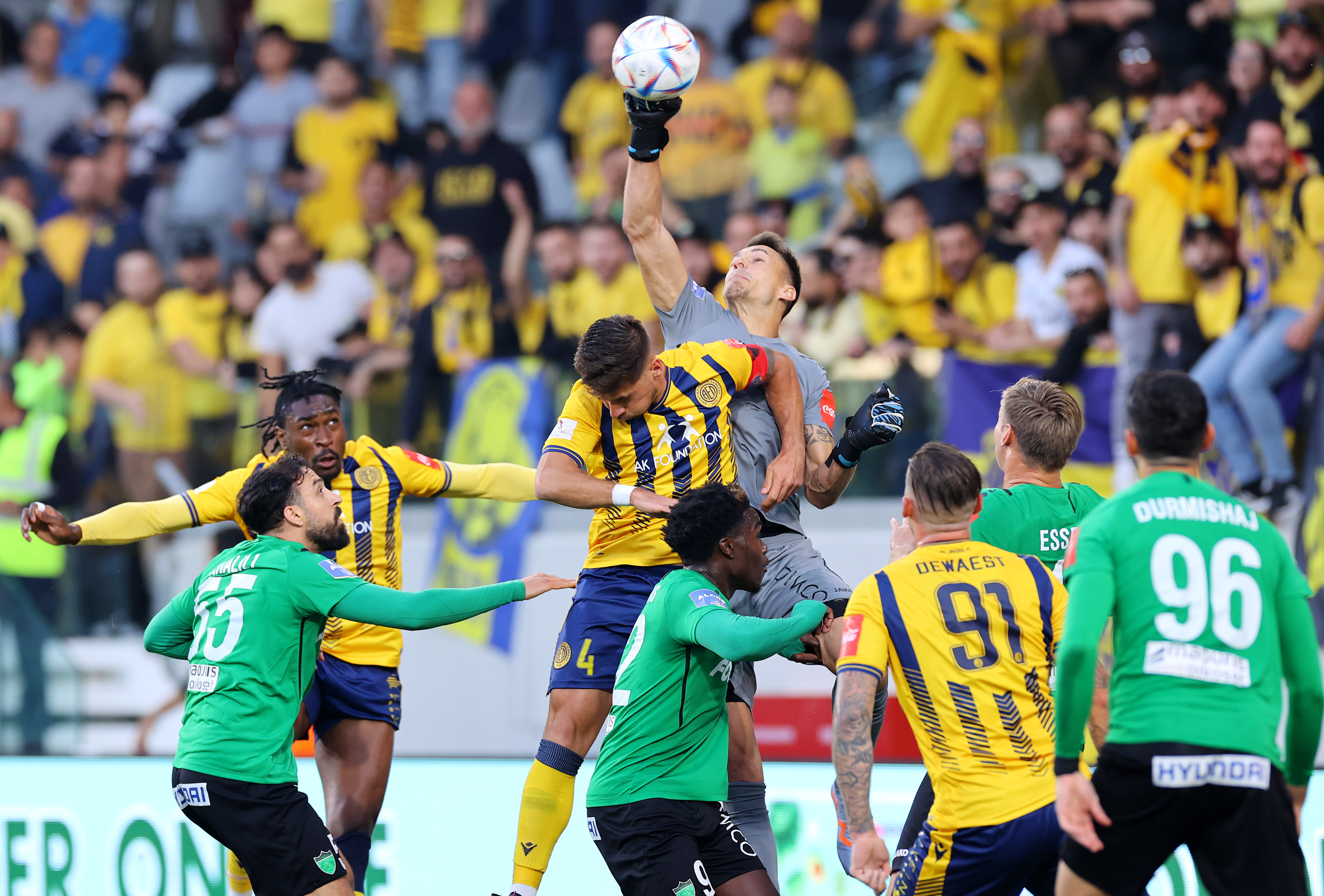 Τελικό: ΑΕΛ-Ολυμπιακός 1-0 thumb