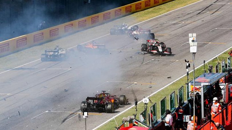 Formula 1: Η καραμπόλα που επισκίασε το Γκραν Πρι Τοσκάνης (vid) thumb
