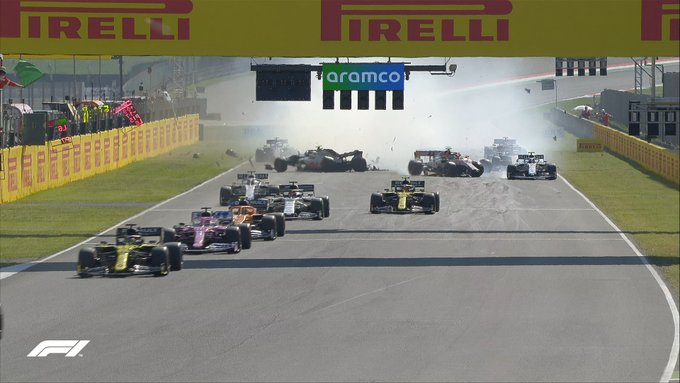 Formula 1: Χάος στη Τοσκάνη, έξι εγκαταλείψεις σε έξι γύρους thumb