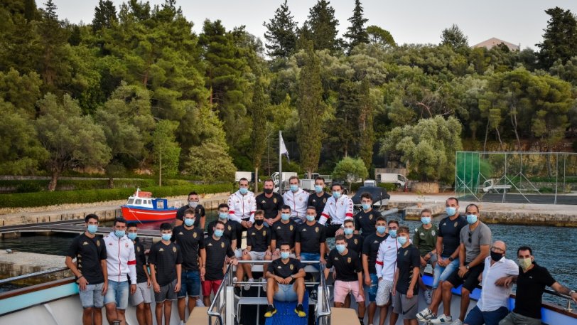 H Moνακό κι εφέτος πρόσφερε... χείρα βοηθείας στον Οδυσσέα Νυδριού! (pics) thumb