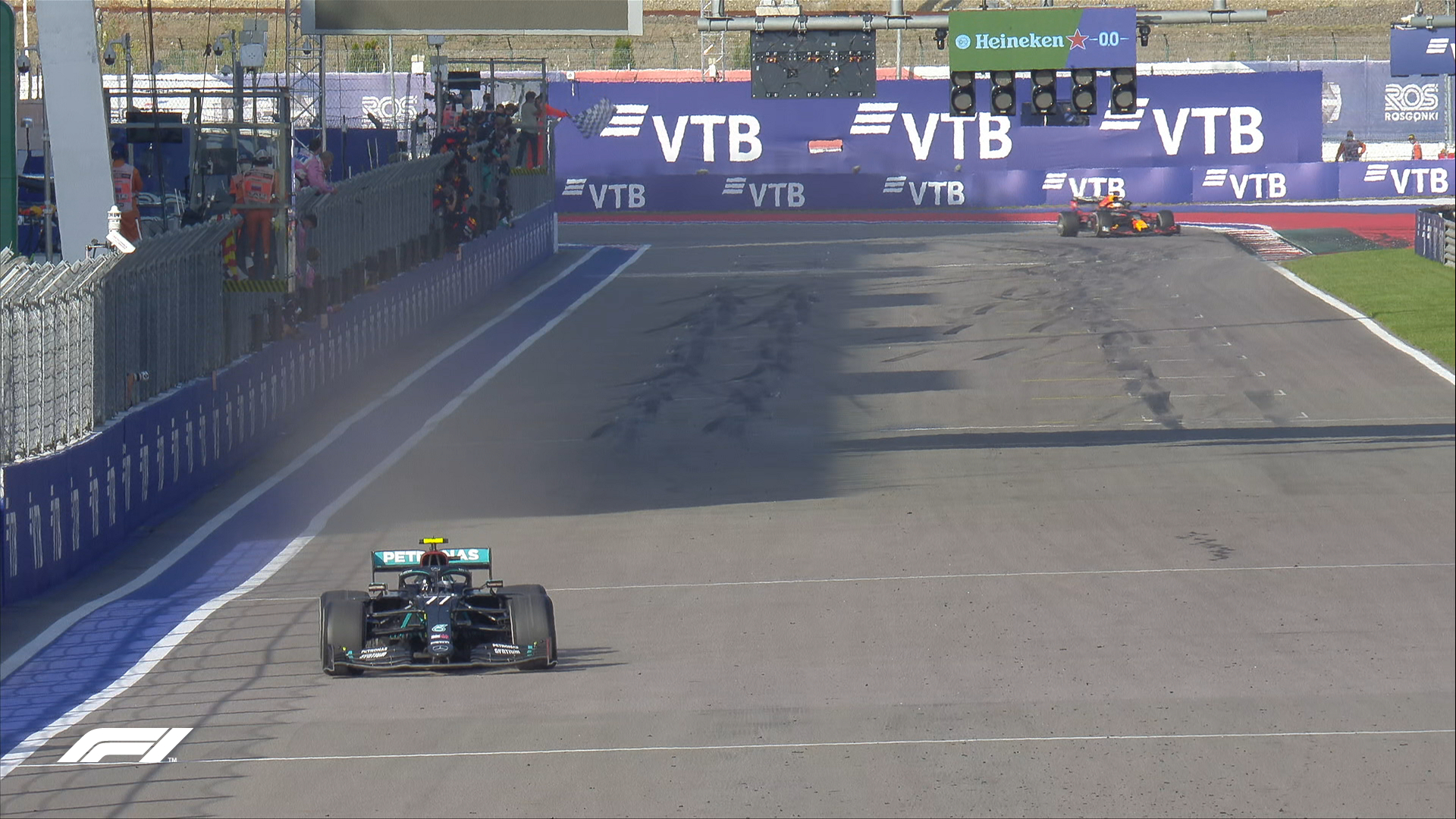 F1: Ποινή ο Χάμιλτον, νικητής ο Μπότας thumb