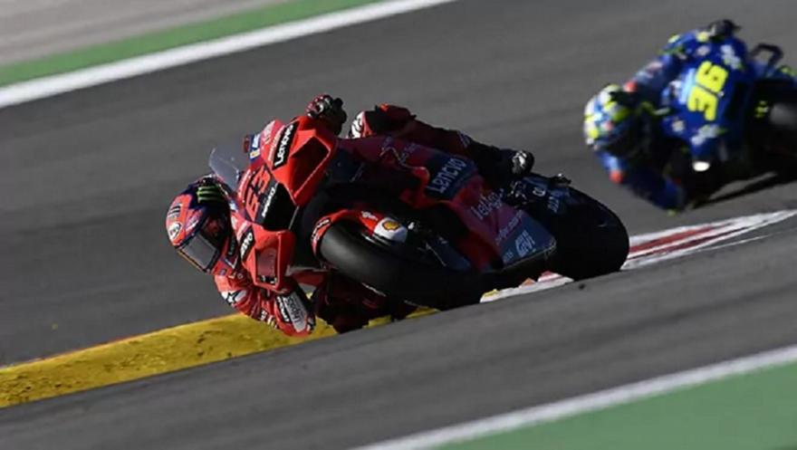 Νικητής ο Μπανάια, πρωταθλήτρια η Ducati thumb