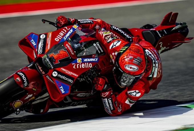 MotoGP: Ξανά pole-position o Μπανάια! thumb