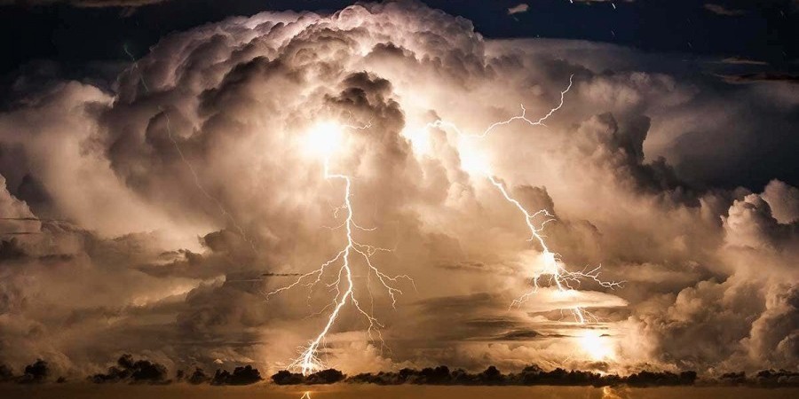 Κίτρινη προειδοποίηση για ισχυρές καταιγίδες και χαλάζι thumb