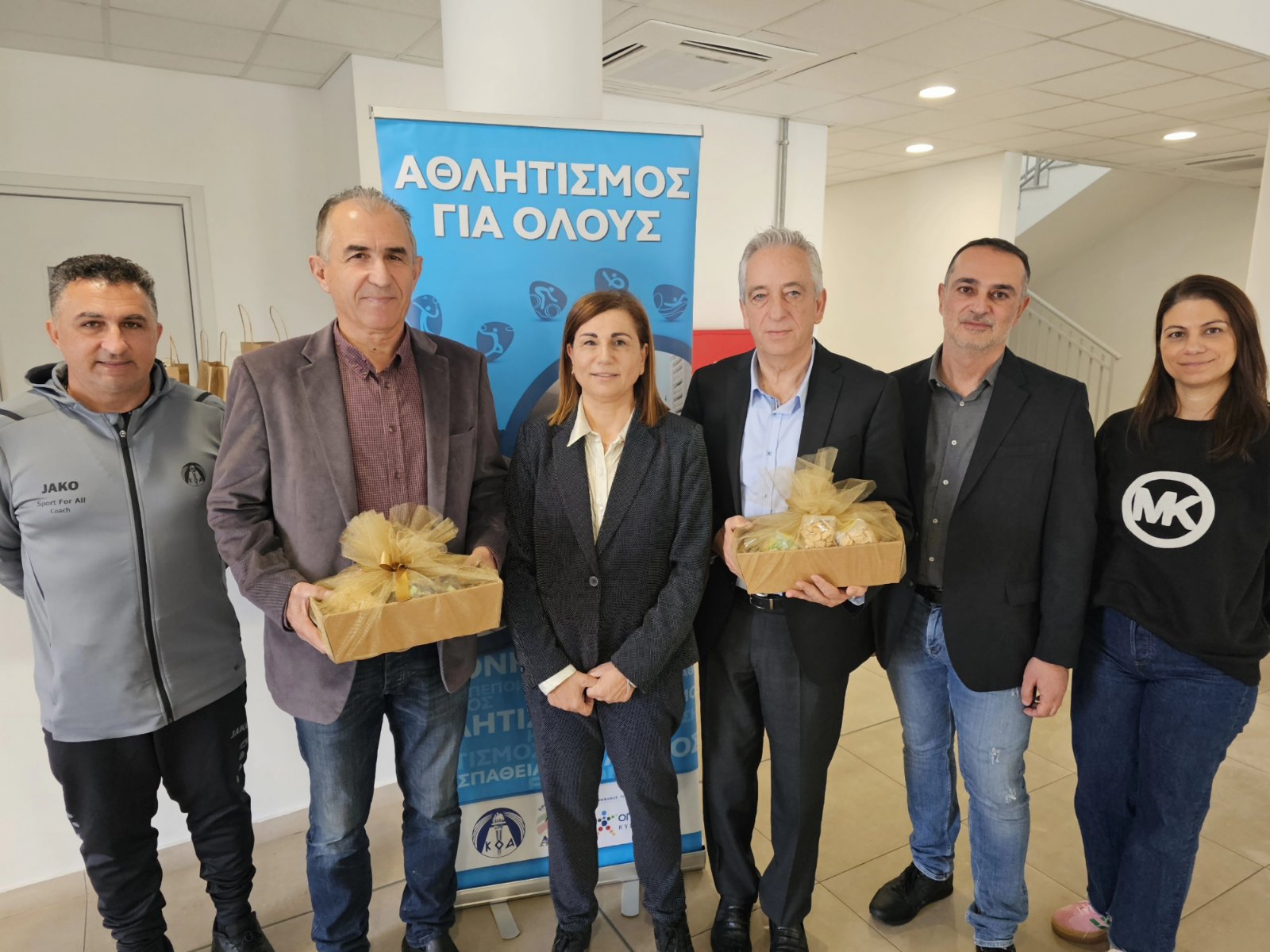 Παρών ο ΚΟΑ στην κοπή της βασιλόπιτας του ΑΓΟ Λάρνακας thumb